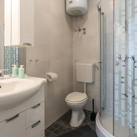 One-bedroom In شقة *